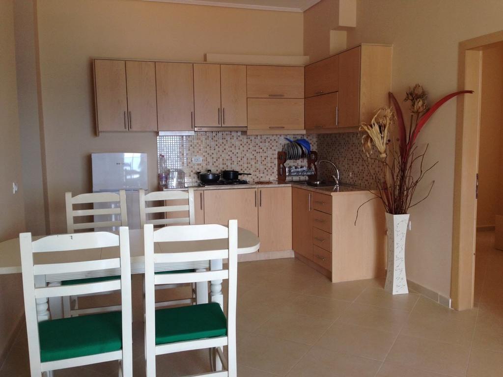 Apartments On The Beach Sarandë Habitación foto