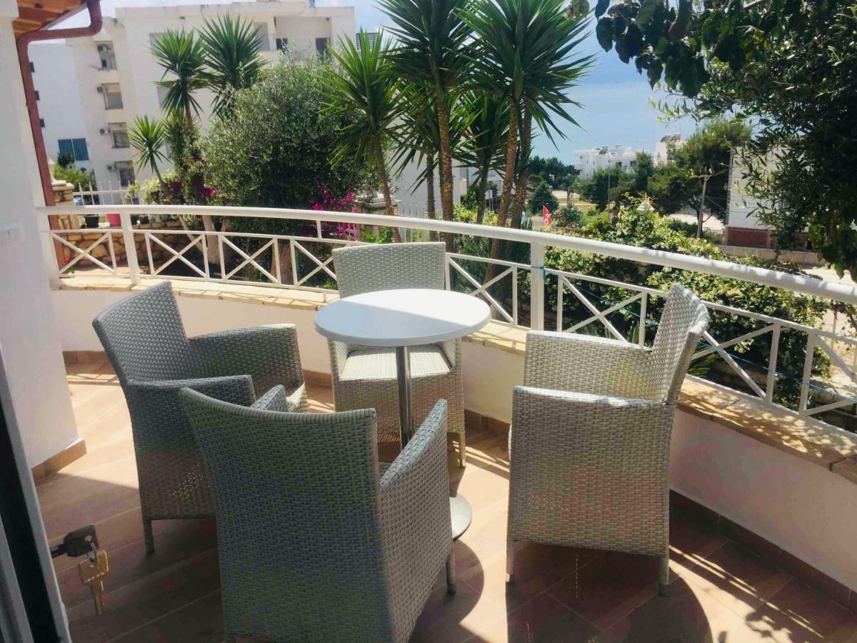Apartments On The Beach Sarandë Exterior foto